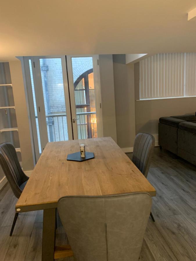 New York Loft Style Serviced Apartment In Liverpool City Centre Exterior photo