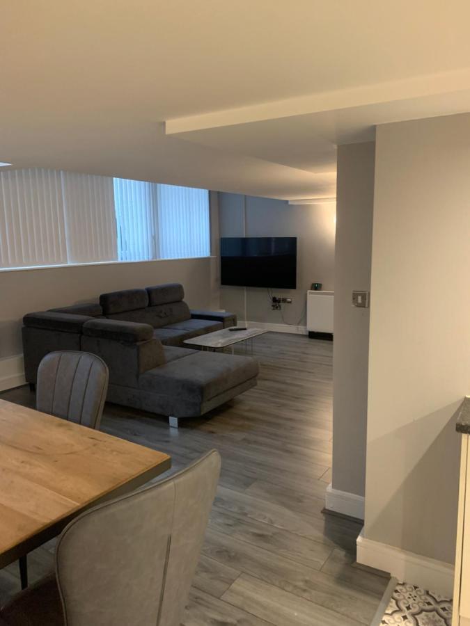 New York Loft Style Serviced Apartment In Liverpool City Centre Exterior photo