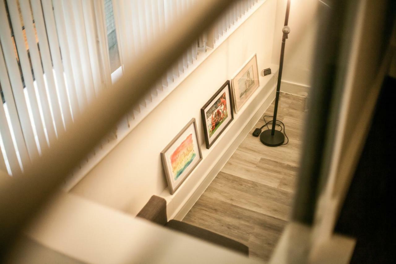 New York Loft Style Serviced Apartment In Liverpool City Centre Exterior photo